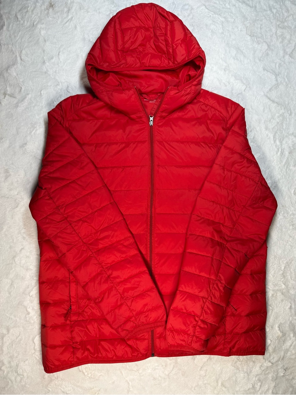 Amazon Essentials Women’s Hooded Lightweight Red Puffer Jacket XL